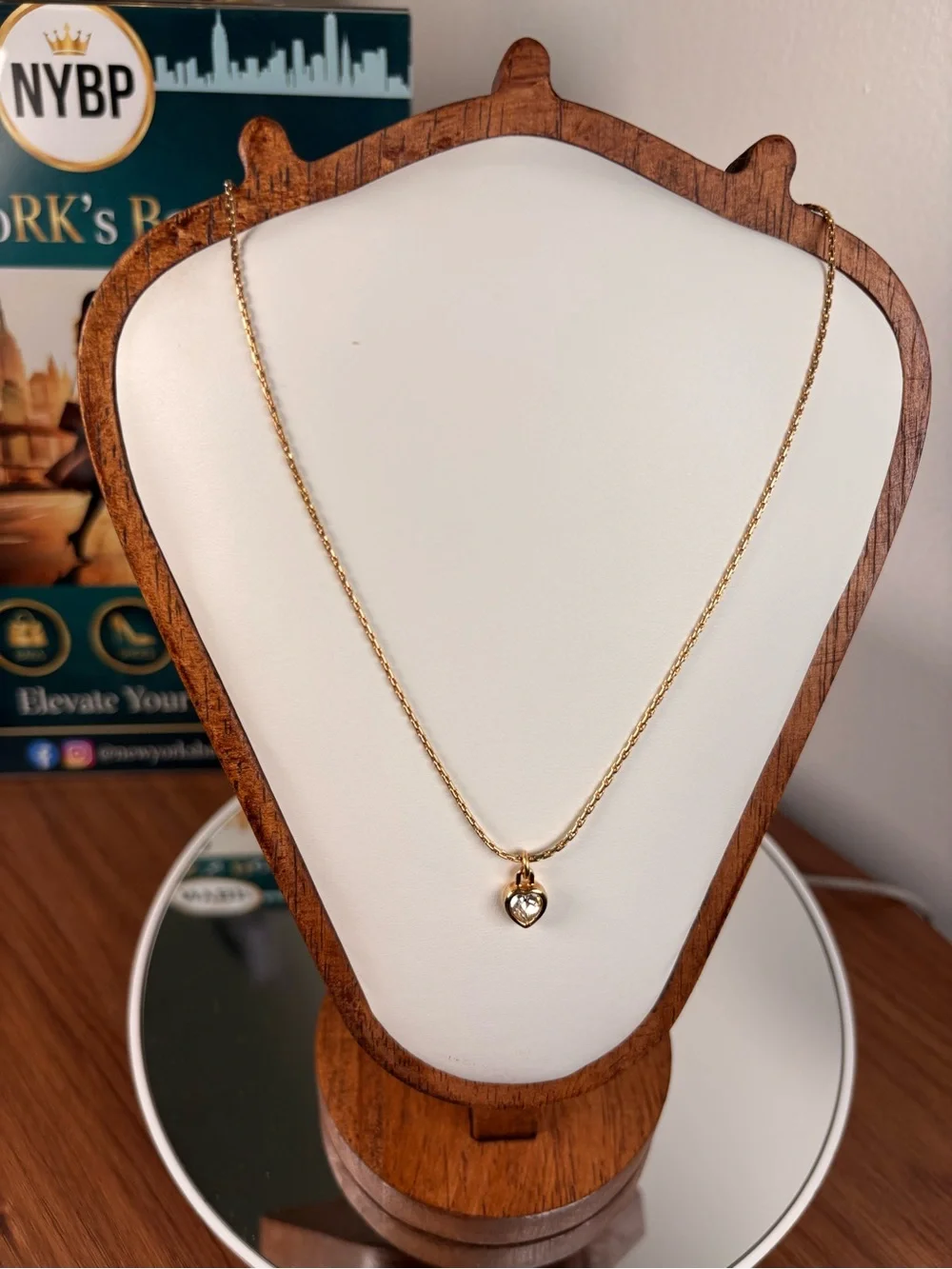 CHRISTIAN DIOR - Vintage CD Gold-Tone Crystal Heart Pendant Necklace